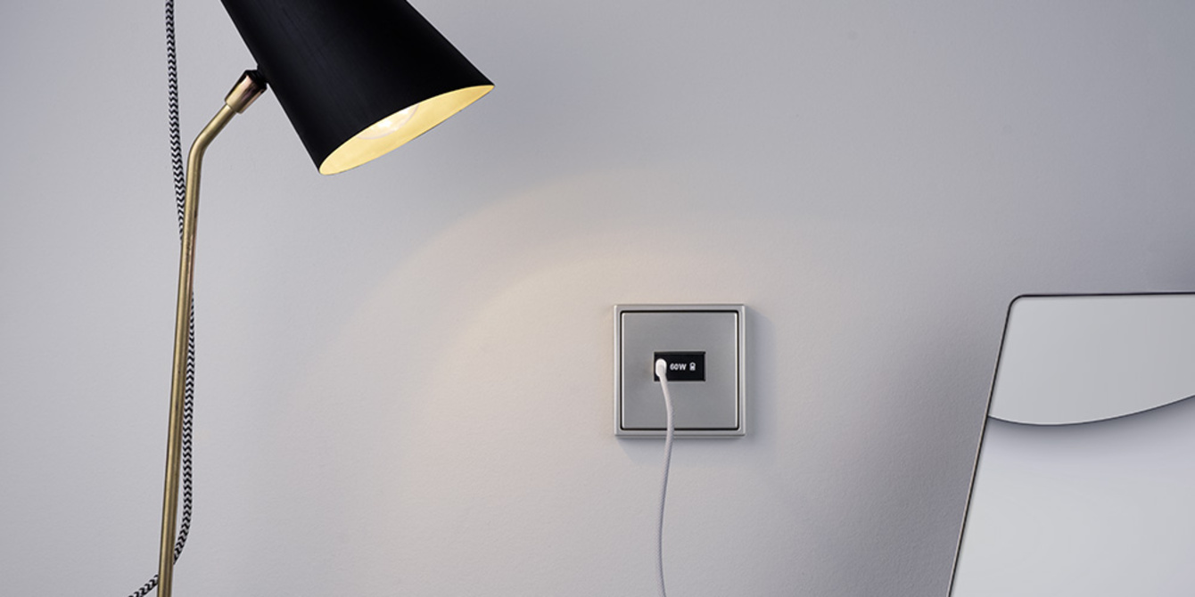 Ladegerät USB PD 60 bei EAB Berlit GmbH &. Co.KG in Floh-Seligenthal