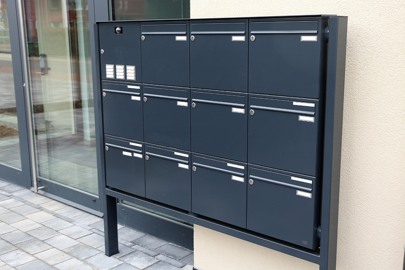 Briefkasten­systeme bei EAB Berlit GmbH &. Co.KG in Floh-Seligenthal